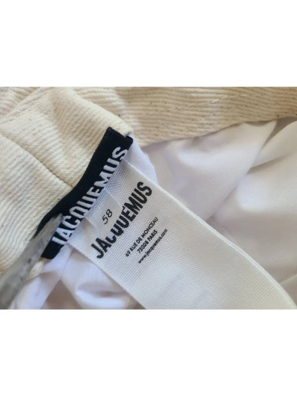 Jacquemus Le Bob Artichaut Bucket Hat Off White